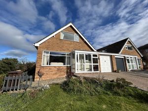 Photo 1- click for photo gallery